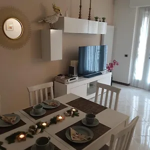 appartamento-girasole-sal.it-lombardy.com/